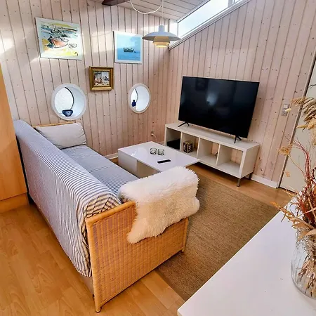 With A View Hébergement de vacances Roslev